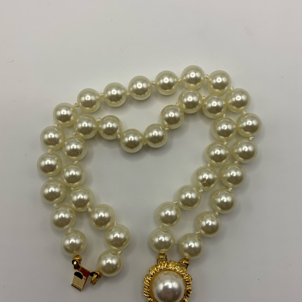 VTG 2 Stand Glass Faux Pearl Gold Tone Bracelet 6.25”